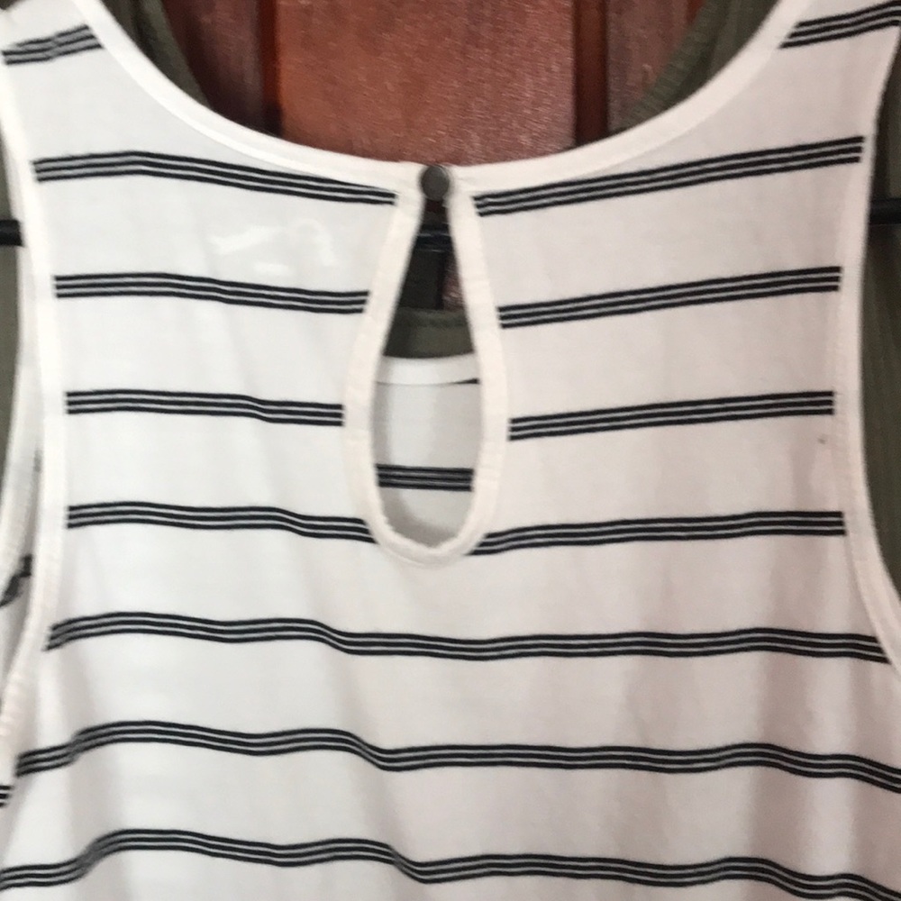 Two Rompers NWOT - Picture 7 of 7